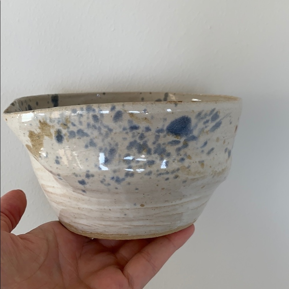 NWOT Handmade Glazed Stoneware Bowl - Picture 5 of 10